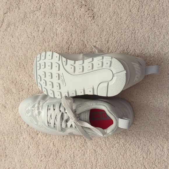 Women's NIKE MD Runner 2 Running Shoes - Picture 3 of 5